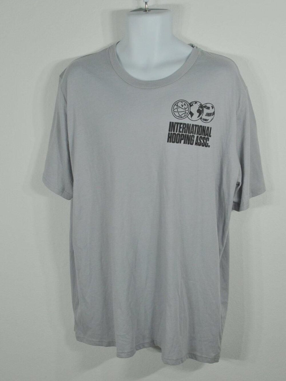 Under Armour Hoops Icon Men's T-Shirt 2XL Loose Short Sleeve Grey NWT